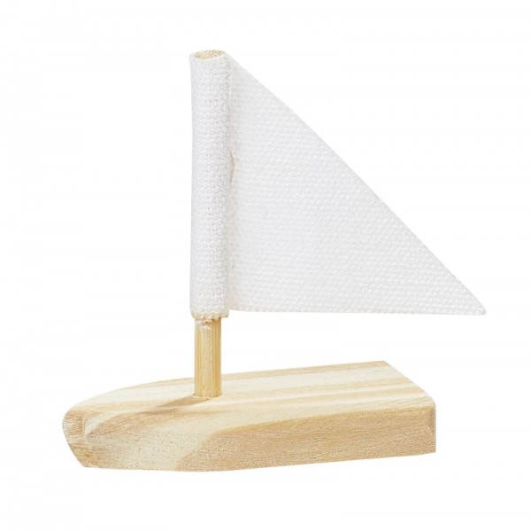 kleines Segelboot Holz